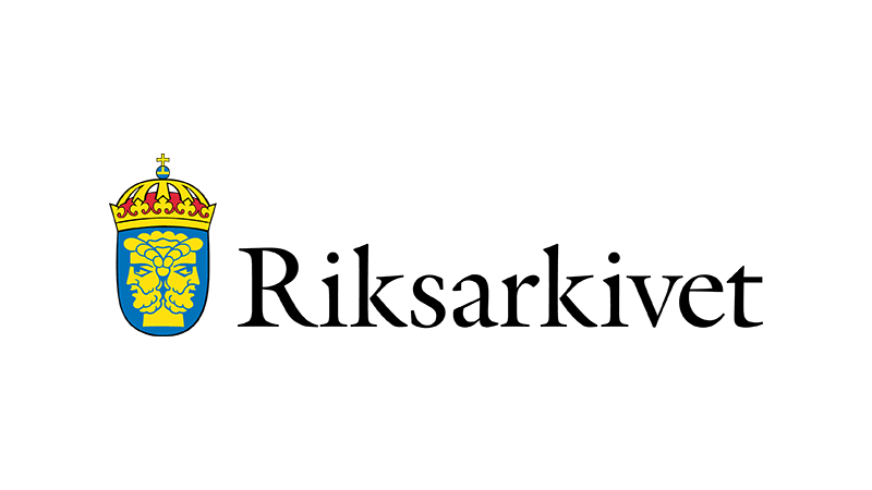 Logotyp för Riksarkivet, som visar ett emblem med två ansikten vända åt motsatta håll inuti en sköld. Ovanpå skölden finns en gul krona med röda detaljer. Till höger om emblemet står texten 'Riksarkivet' i svart mot en vit bakgrund.